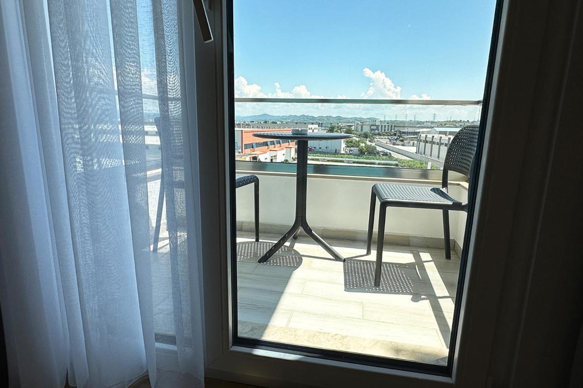 Hotel Delta Premium Durrës Exteriér fotografie