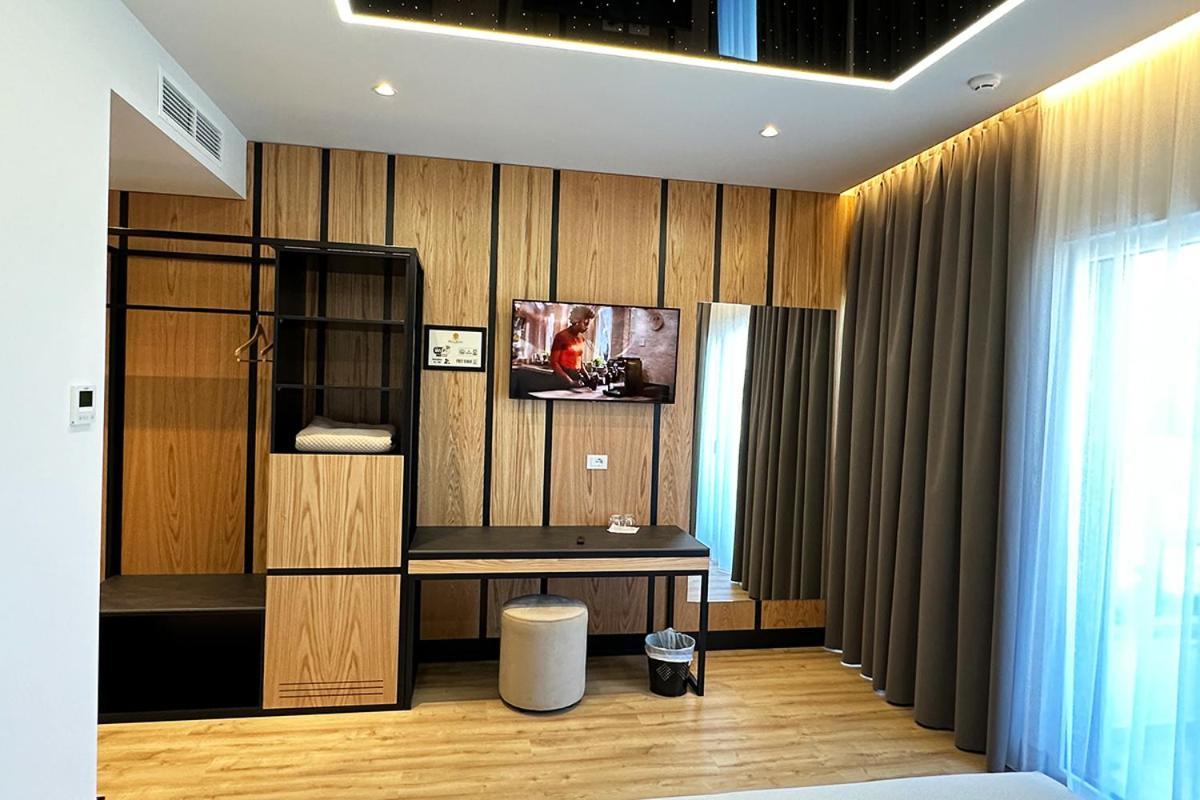 Hotel Delta Premium Durrës Exteriér fotografie